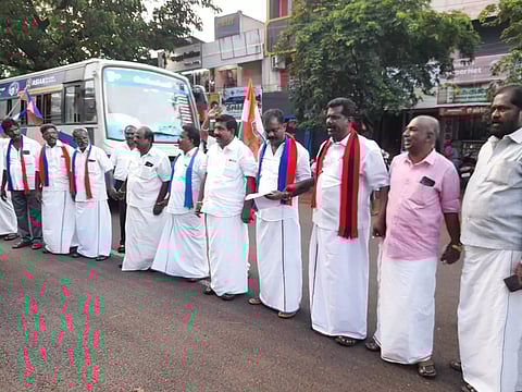 மனித சங்கிலி போராட்டம்