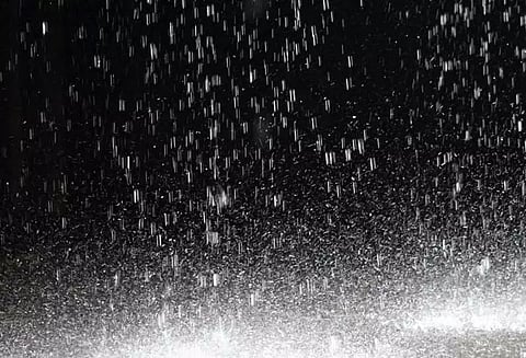 விடிய, விடிய வெளுத்து வாங்கிய மழை