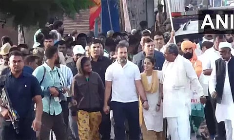 கர்நாடகத்தில் 11-வது நாளாக ஒற்றுமை பாதயாத்திரையை தொடங்கினார் ராகுல்காந்தி...!