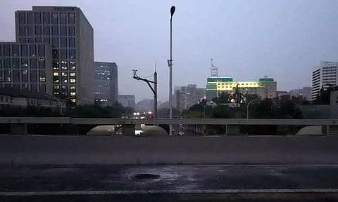 பெய்ஜிங்கில் சீன அரசை எதிர்த்து பேனர் வைக்கப்பட்டதால் பரபரப்பு