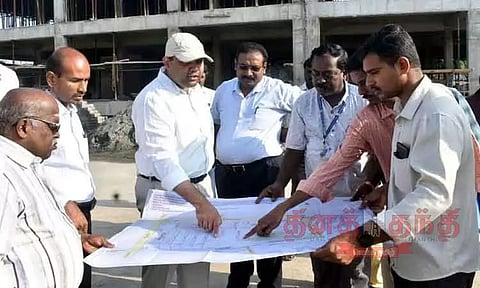 ஈரோடு மாநகராட்சியில் ஸ்மார்ட் சிட்டி திட்ட பணிகளை கலெக்டர் ஆய்வு