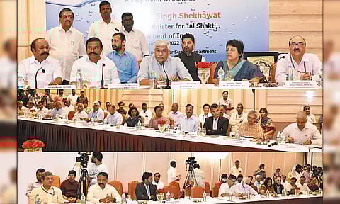 ஜல்ஜீவன் திட்டத்தின் கீழ் குடிநீர் இணைப்பு; மத்திய மந்திரி தலைமையில் ஆய்வுக்கூட்டம்