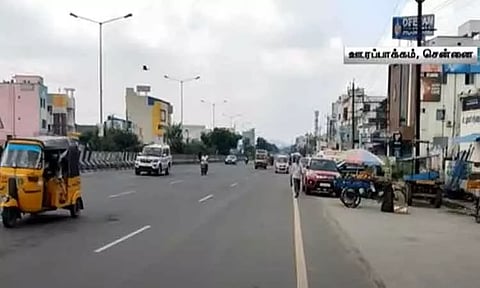 கூடுவாஞ்சேரி அருகே போதை மாத்திரை விற்பனையில் ஈடுபட்ட 2 பேர் கைது - 1,100 போதை மாத்திரைகள் பறிமுதல்