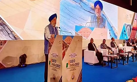 உலக எரிசக்தி சவால்களை இந்தியா சிறப்பாக எதிர்கொண்டு வருகிறது- மத்திய மந்திரி பேச்சு