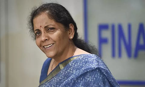 ரூபாயின் மதிப்பு சரியவில்லை... டாலரின் மதிப்பு தான் உயர்கிறது - நிர்மலா சீதாரமான்