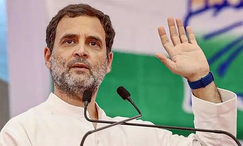காங்கிரஸ் தலைவர் தேர்தல்: கர்நாடகாவில் வாக்களிக்கிறார் ராகுல்காந்தி...!