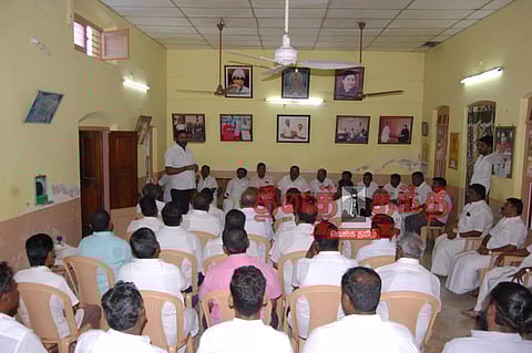 அ.தி.மு.க. ஆலோசனை கூட்டம்