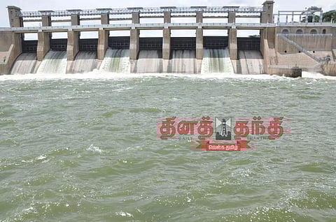 கிருஷ்ணகிரி அணைக்கு நீர்வரத்து அதிகரிப்பு