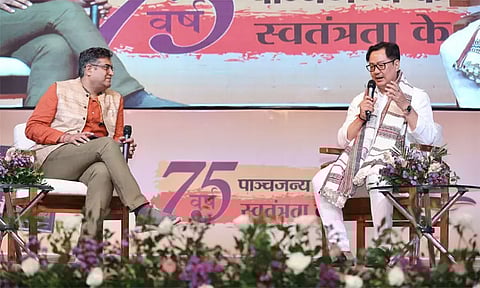 கொலிஜியம் முறையை மக்கள் விரும்பவில்லை.... நீதிபதிகளை நியமிப்பது அரசின் வேலை - மத்திய சட்டமந்திரி