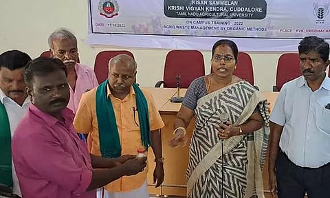 விருத்தாசலம் வேளாண் அறிவியல் நிலையத்தில் விவசாயிகளுக்கு தொழில்நுட்ப பயிற்சி