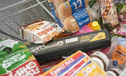 42 ஆண்டுகள் இல்லாத அளவிற்கு விலை ஏற்றம் - இங்கிலாந்து மக்கள் அவதி