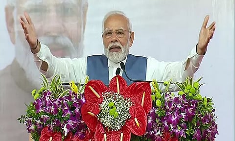 பாஜக எங்கே அரசமைத்தாலும் பழங்குடியினர் நல்வாழ்வுக்கு உயர் முன்னுரிமை அளிக்கிறோம் - பிரதமர் மோடி