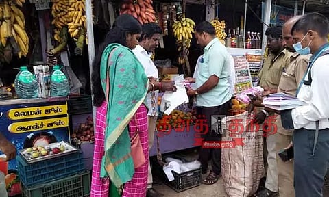 கடைகளில் புகையிலை, பிளாஸ்டிக் பைகள் பறிமுதல்