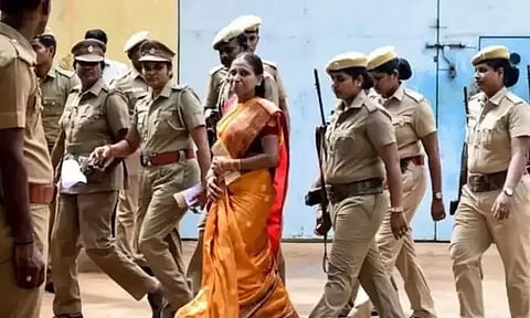 நளினிக்கு 10 வது முறையாக பரோல் நீட்டிப்பு - தமிழக அரசு உத்தரவு