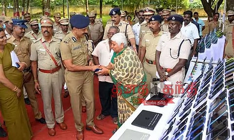 பொதுமக்கள் இழந்த ரூ.2 கோடி பொருட்கள் மீட்பு