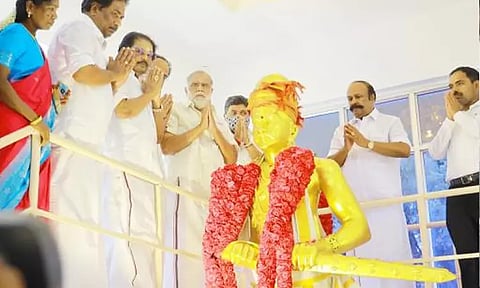 மருதுபாண்டியர்களின் 221 வது நினைவு நாள் - அமைச்சர்கள் மரியாதை