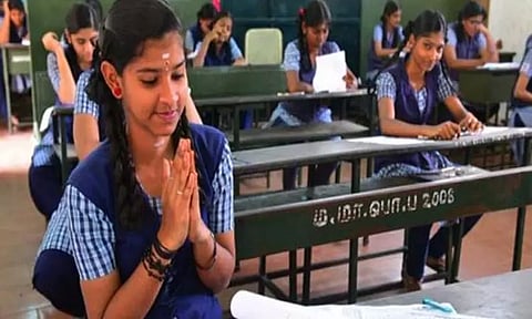 வரும் 31-ம் தேதி முதல் 10,12-ம் வகுப்பு துணைத்தேர்வு அசல் மதிப்பெண் சான்றிதழ்..!