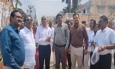 தாம்பரம் மாநகராட்சியில் நடைபெறும் வெள்ளத்தடுப்பு பணிகள் - அதிகாரிகள் நேரில் ஆய்வு