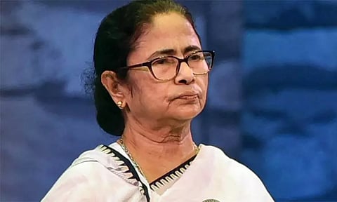 இல.கணேசன் குடும்ப நிகழ்ச்சியில் பங்கேற்க சென்னை வருகிறார் மம்தா பானர்ஜி