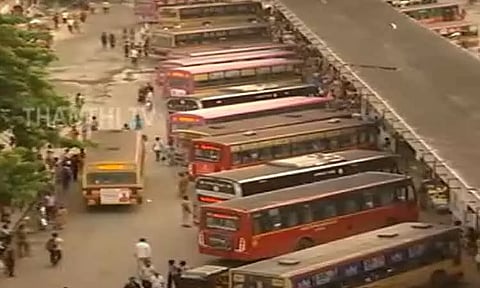 அரசு பேருந்து ஓட்டுநர்கள் குடித்துவிட்டு வந்தால் கடும் நடவடிக்கை - நிர்வாக இயக்குனர் எச்சரிக்கை