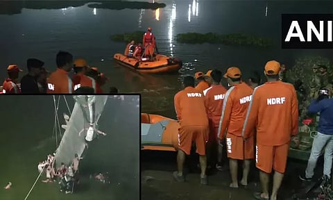 குஜராத்: மோர்பியில் தொங்கு பாலம் உடைந்து பெரும் விபத்து; பலி எண்ணிக்கை 141ஐ கடந்தது - 177 பேர் மீட்பு