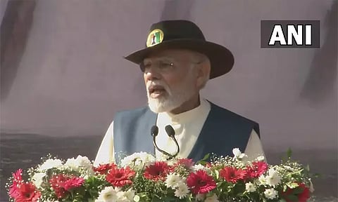 ஒரு புறம் வலி நிறைந்த இதயமாக இருந்தாலும் மறுபுறம் கடமைக்கான பாதை இருக்கிறது - பிரதமர் மோடி