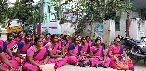 அங்கன்வாடி பணியாளர்கள் போராட்டம்