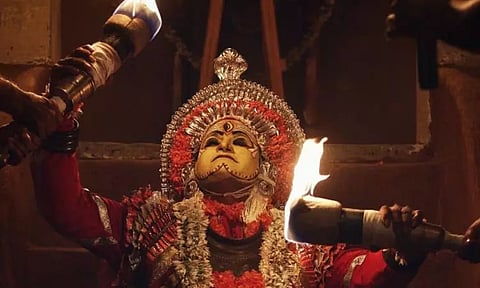 காந்தாராவின் மொத்த பட்ஜெட் ரூ.16 கோடி; ஒட்டுமொத்த வசூல் எவ்வளவு தெரியுமா? - வியப்பில் திரையுலகம்