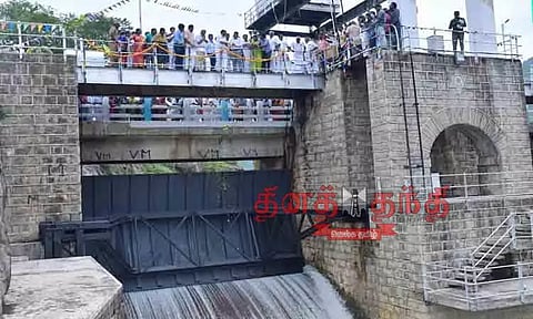 65 ஆயிரம் முன் களப்பணியாளர்கள்