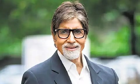 ரசிகர்களை சந்திக்கும்போது செருப்பு அணிய மாட்டேன் - நடிகர் அமிதாப்பச்சன்