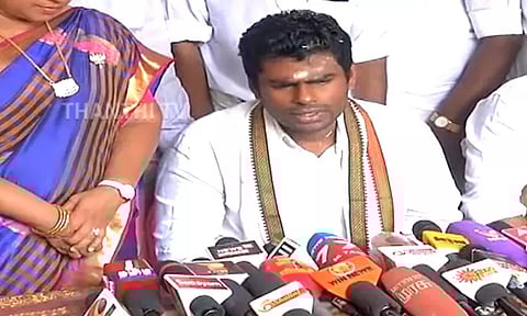 'போலீஸ் லத்தி பூ போட்டு பூஜை பண்ணவா இருக்கு' - அண்ணாமலை ஆவேசம்