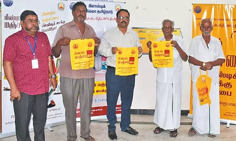 பிளாஸ்டிக் பயன்பாடு இல்லாத மாவட்டமாக மாற்ற அனைவரும் ஒத்துழைக்க வேண்டும் - கலெக்டர் பேட்டி