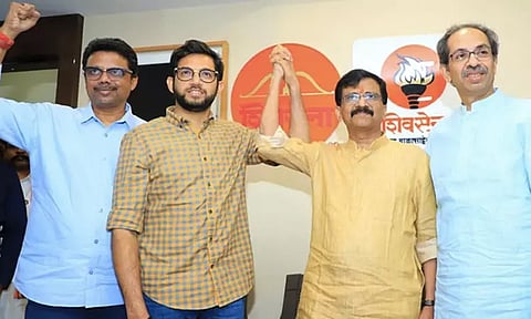 உத்தவ் தாக்கரேவுடன் சஞ்சய் ராவத் சந்திப்பு