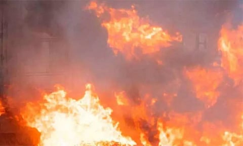 ஆந்திரா: பட்டாசு ஆலையில் வெடி விபத்து - 4 பேர் பலி