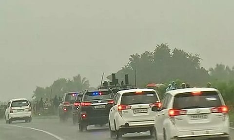 மோசமான வானிலை காரணமாக சாலை மார்க்கமாக பிரதமர் மோடி பயணம்...!