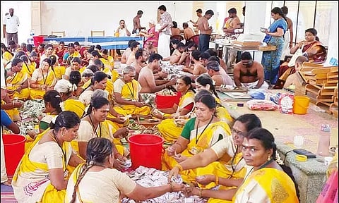 திருச்செந்தூர் சுப்பிரமணிய சுவாமி கோவில் உண்டியல் காணிக்கை ரூ.2¼ கோடி