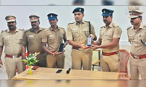 செங்கல்பட்டு மாவட்டத்தில் ரவுடிகளை ஒடுக்க புதிய செயலி அறிமுகம்