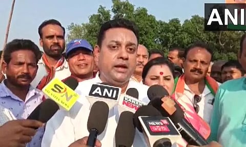 ஜனாதிபதி பற்றி சர்ச்சை பேச்சு: மந்திரி அகில் கிரி பயன்படுத்திய மொழி ஏற்றுக்கொள்ள முடியாதது - சம்பித் பத்ரா