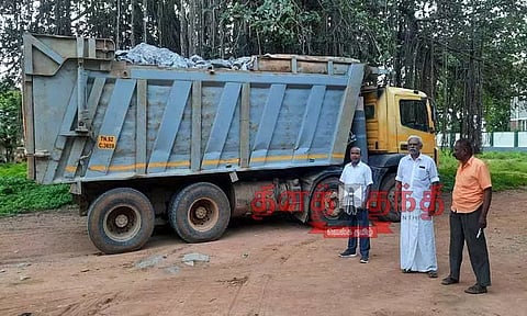 அதிக பாரம் ஏற்றிச் சென்ற லாரி பறிமுதல்