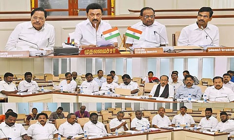 மாத வருமானம் ரூ.66 ஆயிரம் பெறுபவர்கள் ஏழைகளா? 10 சதவீத இட ஒதுக்கீடு சமூகநீதிக்கு எதிரானது - முதல்-அமைச்சர் மு.க.ஸ்டாலின்