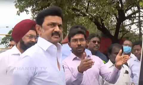 சென்னையில் மழை பாதிப்புகள் குறித்து முதல்-அமைச்சர் மு.க.ஸ்டாலின் நேரில் ஆய்வு