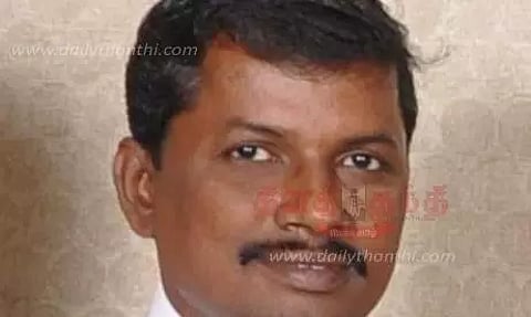 கோவில்களில் செல்போன்களுக்கு தடை