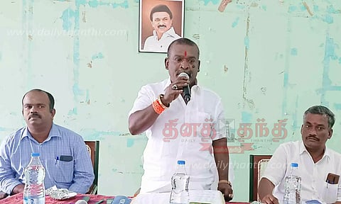 நிரம்பிய கண்மாய்களில் உடைப்பு ஏற்படாமல் தடுக்க நடவடிக்கை-யூனியன் கூட்டத்தில் வலியுறுத்தல்