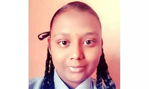 ஆசிரியை திட்டியதால் எஸ்.எஸ்.எல்.சி. மாணவி தூக்குப்போட்டு தற்கொலை