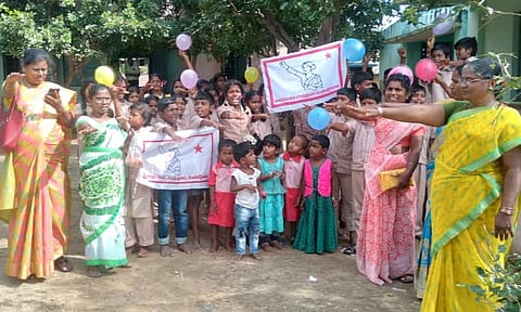 அனைத்திந்திய ஜனநாயக மாதர் சங்கம் சார்பில் குழந்தைகள் தின விழா கொண்டாட்டம்