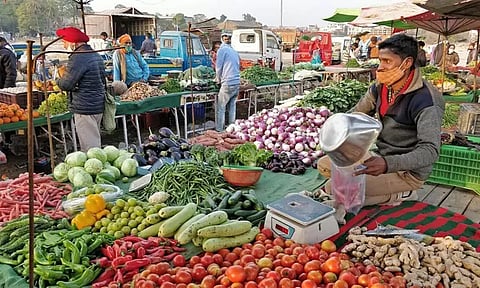 அக்டோபர் மாதத்தில் பணவீக்கம் 6.77 சதவீதமாக சரிவு