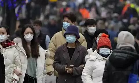 சீனாவில் வேகமாக அதிகரிக்கும் கொரோனா - 17 ஆயிரத்துக்கும் அதிகமானோருக்கு பாதிப்பு உறுதி