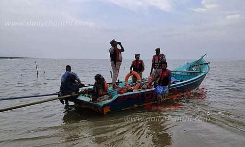 தீவிரவாதிகள் ஊடுருவலை தடுக்க பாதுகாப்பு ஒத்திகை நிகழ்ச்சி