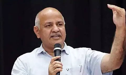 குஜராத்தில் ஆம் ஆத்மி வேட்பாளர் மாயம்: பாஜக கடத்தி விட்டதாக மணிஷ் சிசோடியா குற்றச்சாட்டு