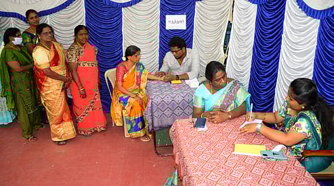 இலவச சித்த மருத்துவ முகாம்